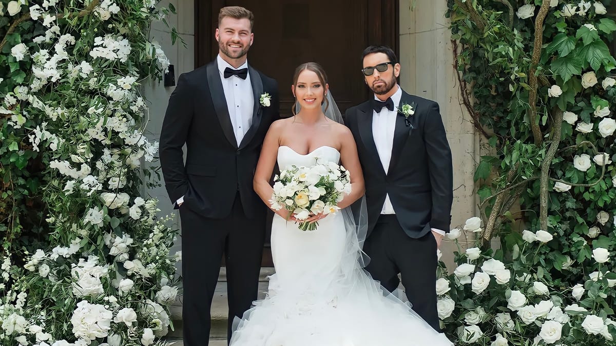 "هايلي" عروسا.. كل أغاني Eminem لابنته