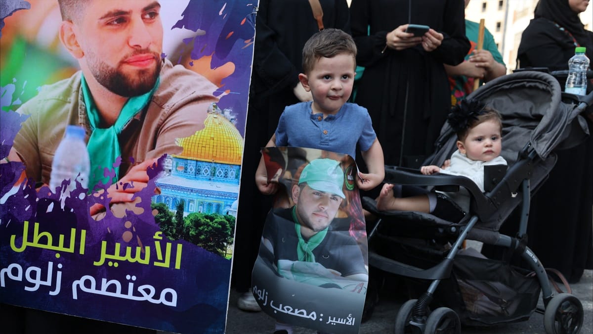 أهالي المعتقلين الفلسطينيين يترقبون "الصفقة"