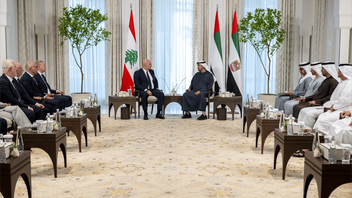 خلال استقباله جوزيف عون.. رئيس الإمارات يؤكد دعم استقرار لبنان