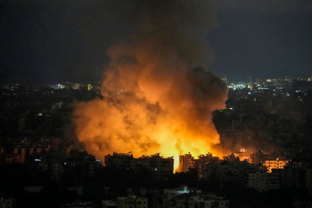 وزير الخارجية الإسرائيلي يهدد حزب الله بـ"صورة قديمة"