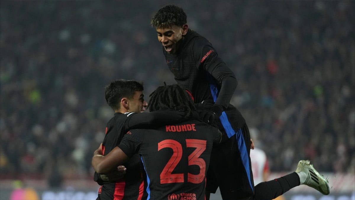 برشلونة يواصل التألق وسقوط مدو لباريس وانتفاضة بايرن ميونخ