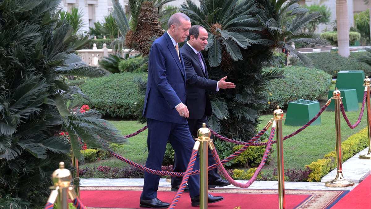 السيسي يلتقي أردوغان.. "صفحة جديدة" وتجارة بـ15 مليار دولار
