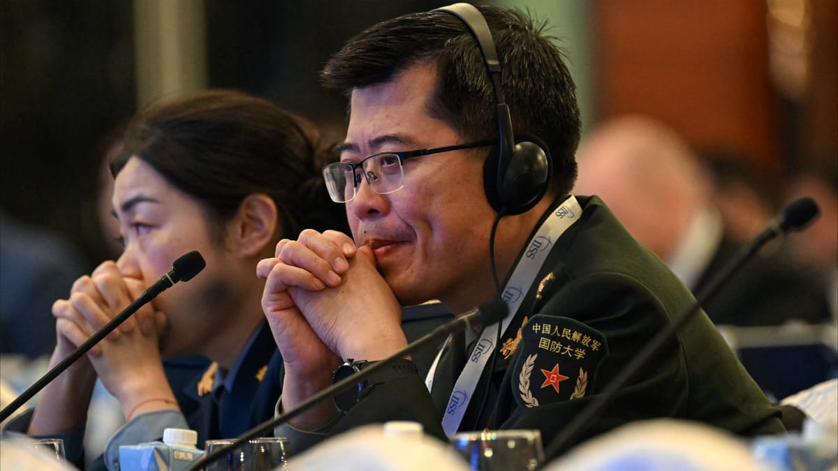 الصين تحذر أميركا من "اللعب بالنار"