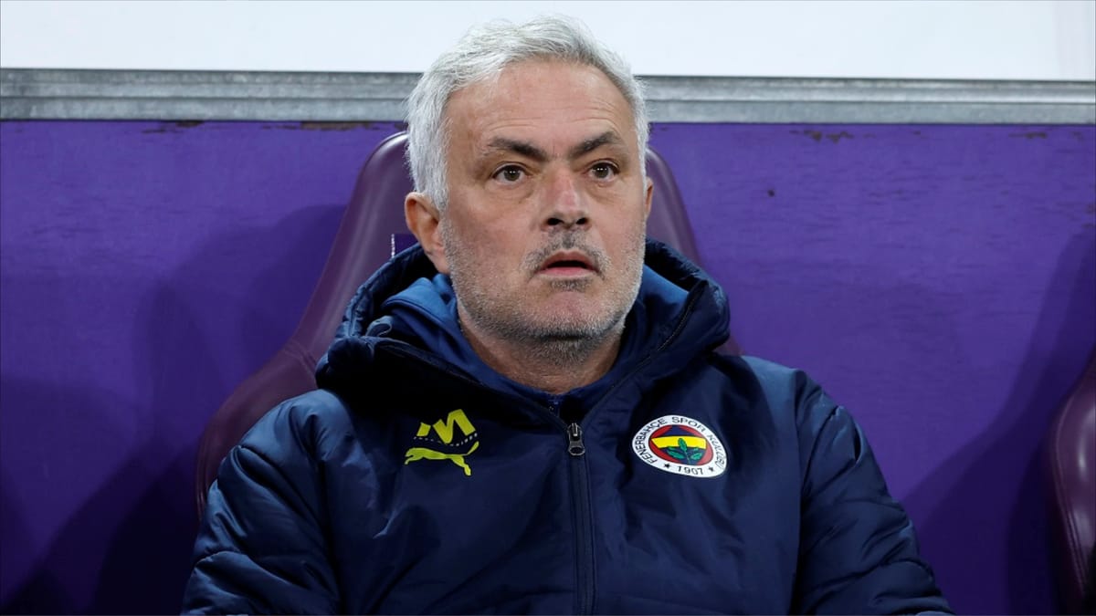 جوزيه مورينيو.. لم يعد Special One