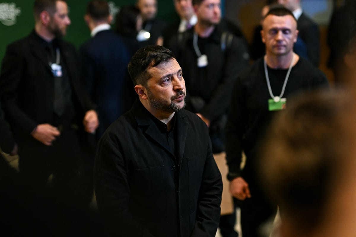 زيلينسكي يستفز إيران… وطهران ترد بـ"المهرج والمرتزقة"