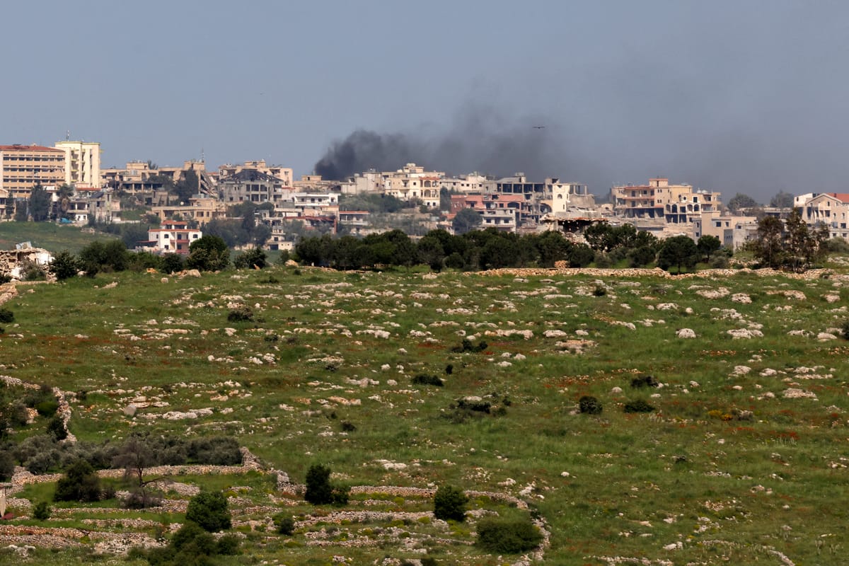 إسرائيل ترسم حدود جنوب لبنان بـ3 خطوط