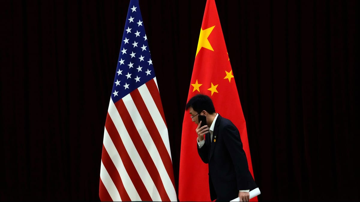 "المعاملة بالمثل".. قصة حرب عقوبات بين الصين وأميركا