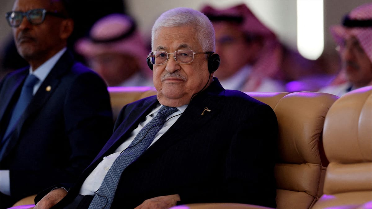 عباس: غزة يجب أن تعود للسلطة الفلسطينية