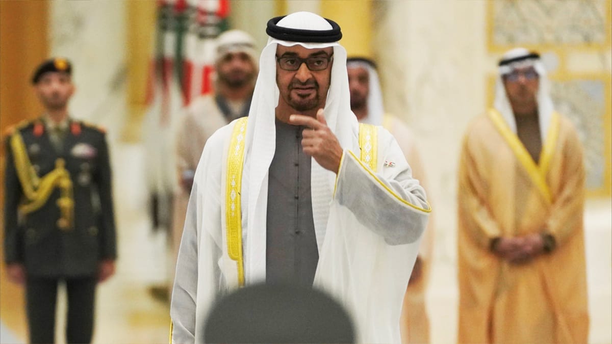 رئيس الإمارات يبحث مع قادة دول خفض التوتر في المنطقة