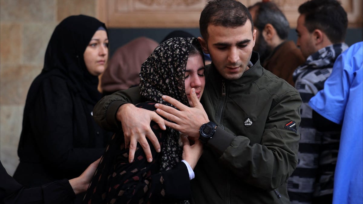 قتلى غزة يتجاوزون 17 ألف فلسطيني