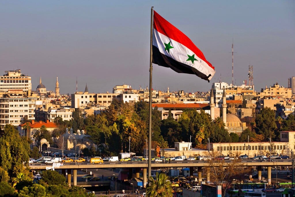 إسرائيل تعترف بقصف سوريا