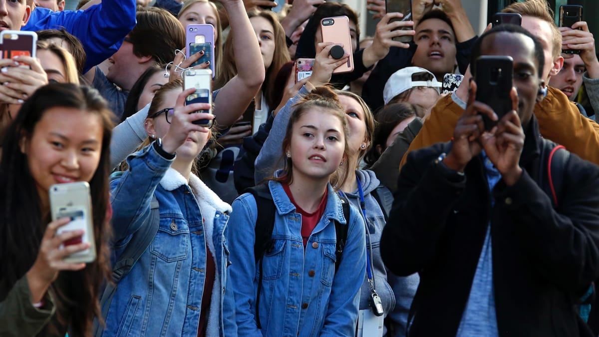 جيل قوي لكنه متعب.. مراهقو اليوم يكافحون بصلابة رغم الضغوط