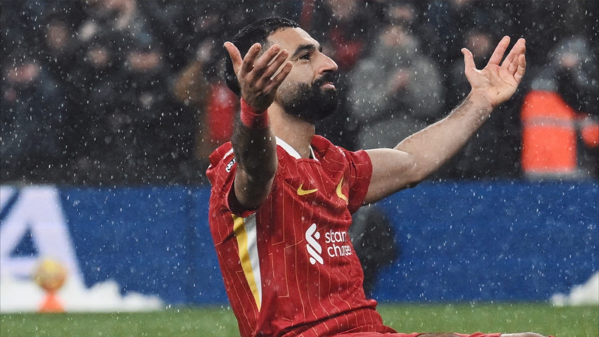 محمد صلاح يعادل رقم هنري ويزلزل عرش سواريز