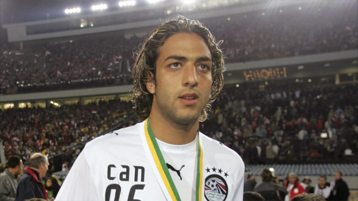 مفاجأة.. ميدو يعود للملاعب ويغازل حسام حسن