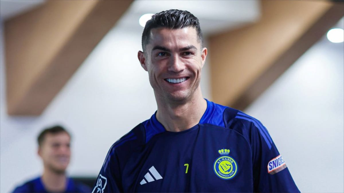 شقيقة رونالدو تجيب.. هل ينتقل "الدون" إلى الهلال؟