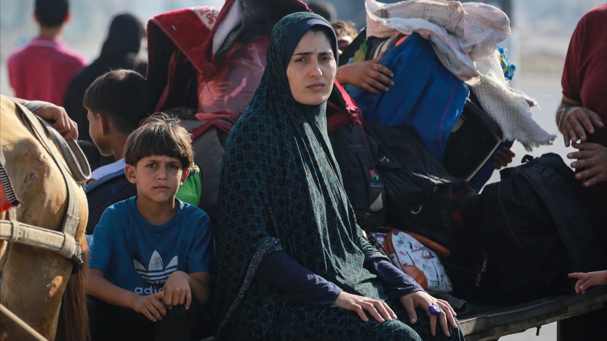 بين الحرب والأمل.. مهند و100 ألف فلسطيني من غزة إلى القاهرة