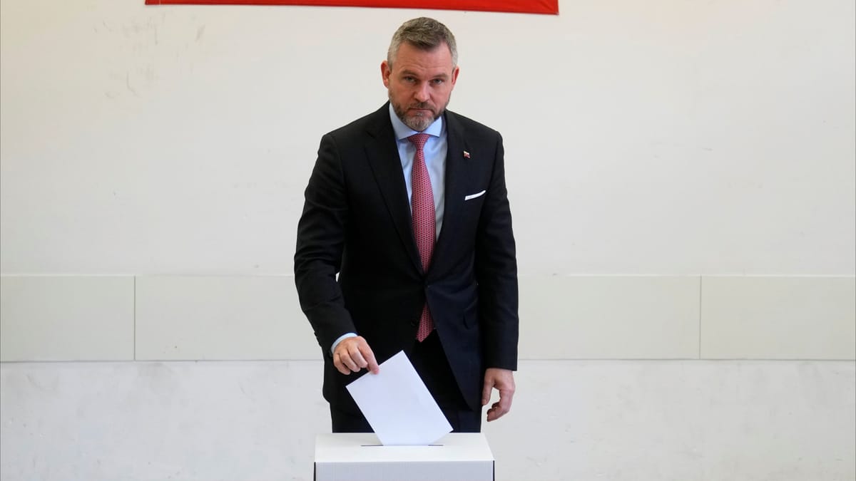 انتخابات سلوفاكيا بين مؤيدين ومعارضين للحرب الروسية