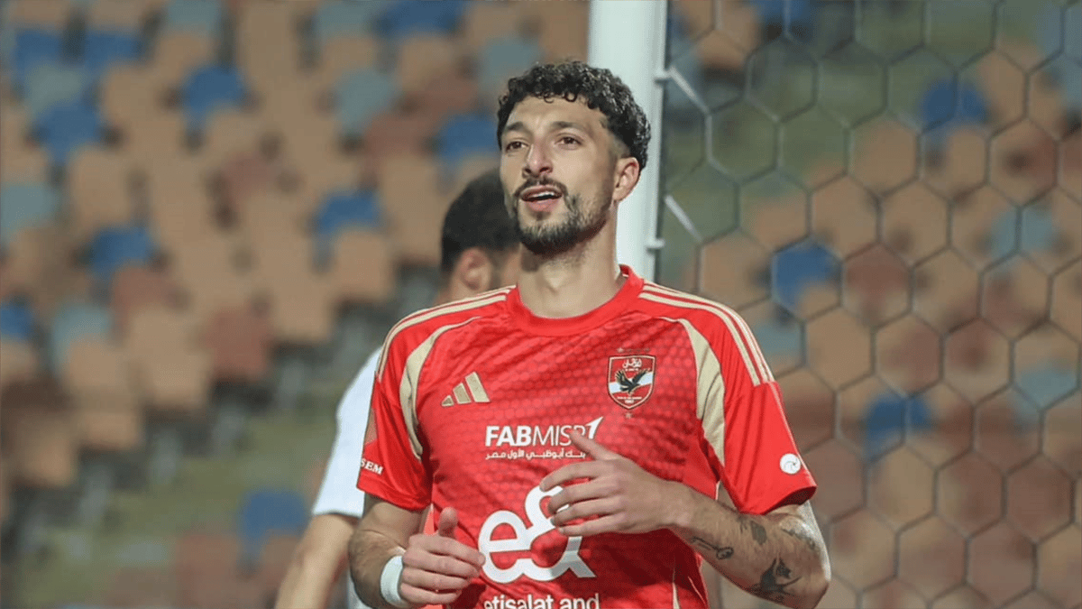 وسام أبو علي يجيب.. هل ينتقل إلى الزمالك؟