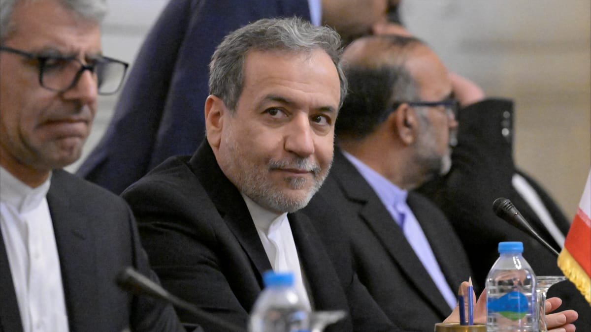 إيران ترد على "اتهامات ميقاتي".. وتنبه "الطاقة الذرية"