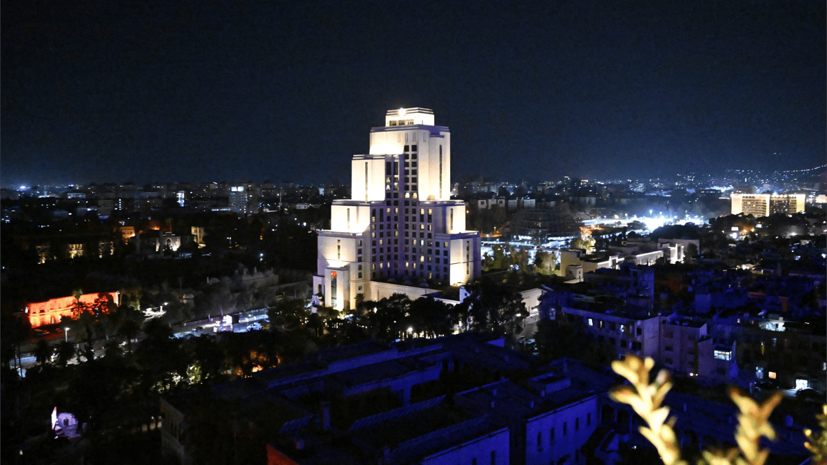 فندق يرسم خارطة سوريا.. Four Seasons يرتدي ثوب "البيزنس الجديد"