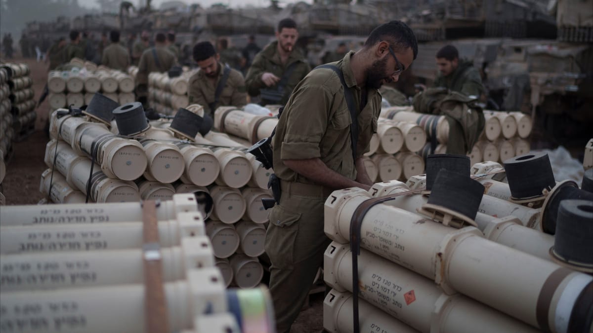 "بروتوكول البعوض"..إسرائيل تستخدم فلسطينيين دروعا بشرية بغزة
