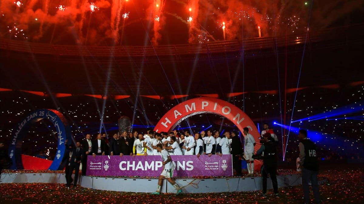 العراق يحجب "البلوغرات" في ملاعب أسود الرافدين