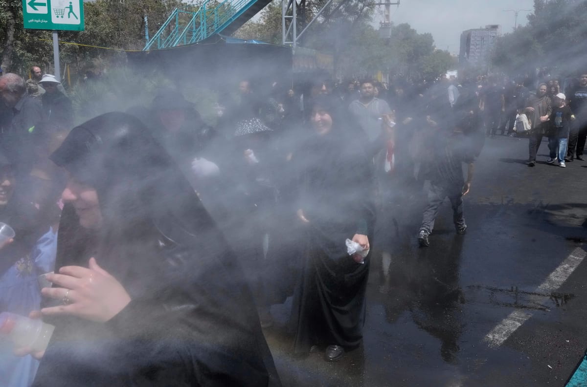 "المياه تكفي لأقل من أسبوعين".. العطش يهدد طهران