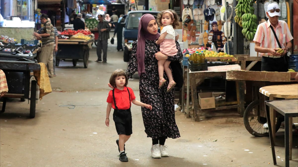 لبنان.. الأكثر بؤسا عربيا في 2023