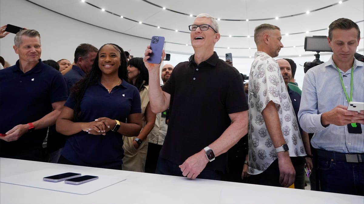 iPhone 16.. مستقبل الذكاء الاصطناعي في متناول يدك