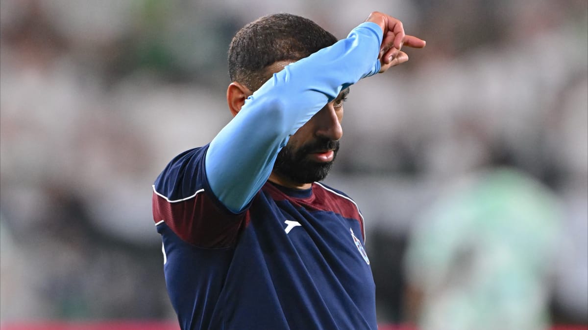 صلاح يعاقب في بريطانيا بعد رحيله عن ليفربول