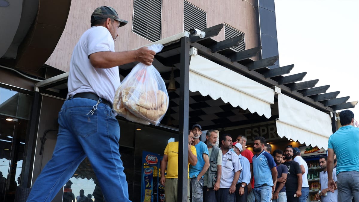 "فيدرالية" الطحين.. رغيف الخبز موزع طائفيا في لبنان