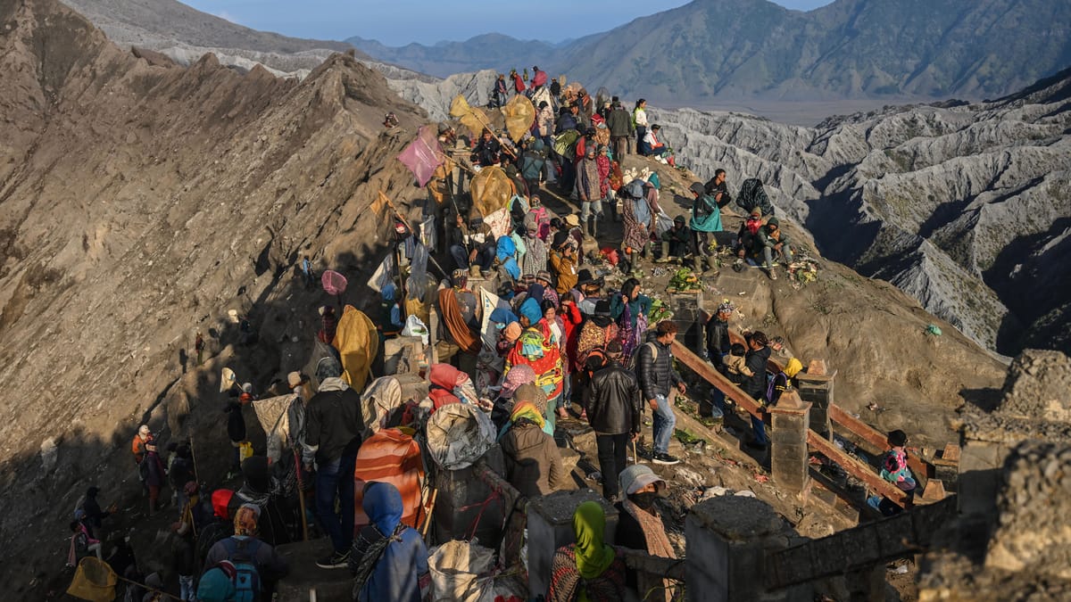 من الحظيرة إلى البركان.. أضحية بالحيوانات لـ"نيل رضا الآلهة"