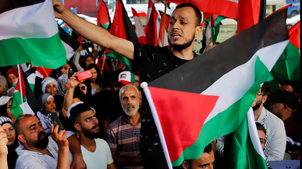 منير ونزيه.. محرومان من "التقاعد في لبنان"