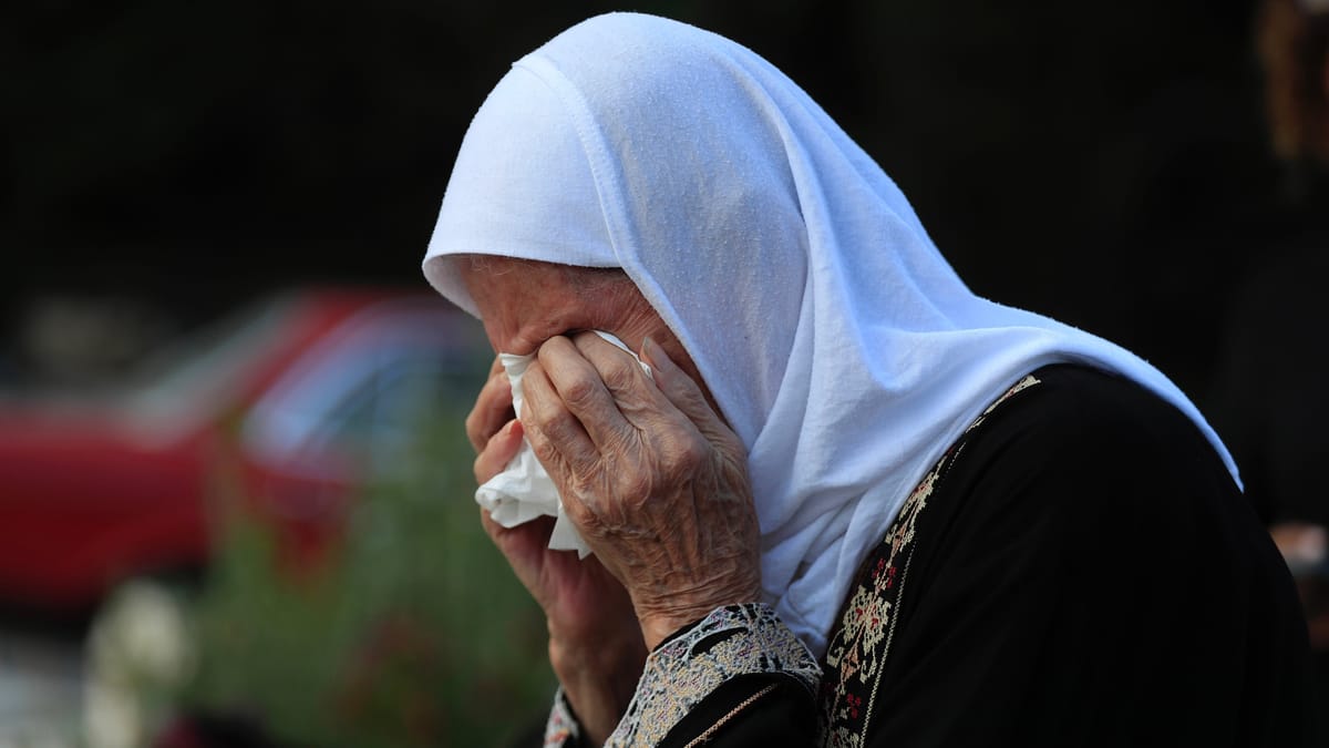 "دفن الوديعة" في لبنان.. قبور نصف مغلقة تنتظر انتهاء الحرب