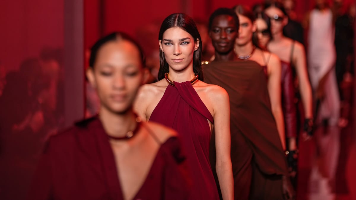 علامات الموضة الفاخرة تقبل الدفع بـالـ"بيتكوين"