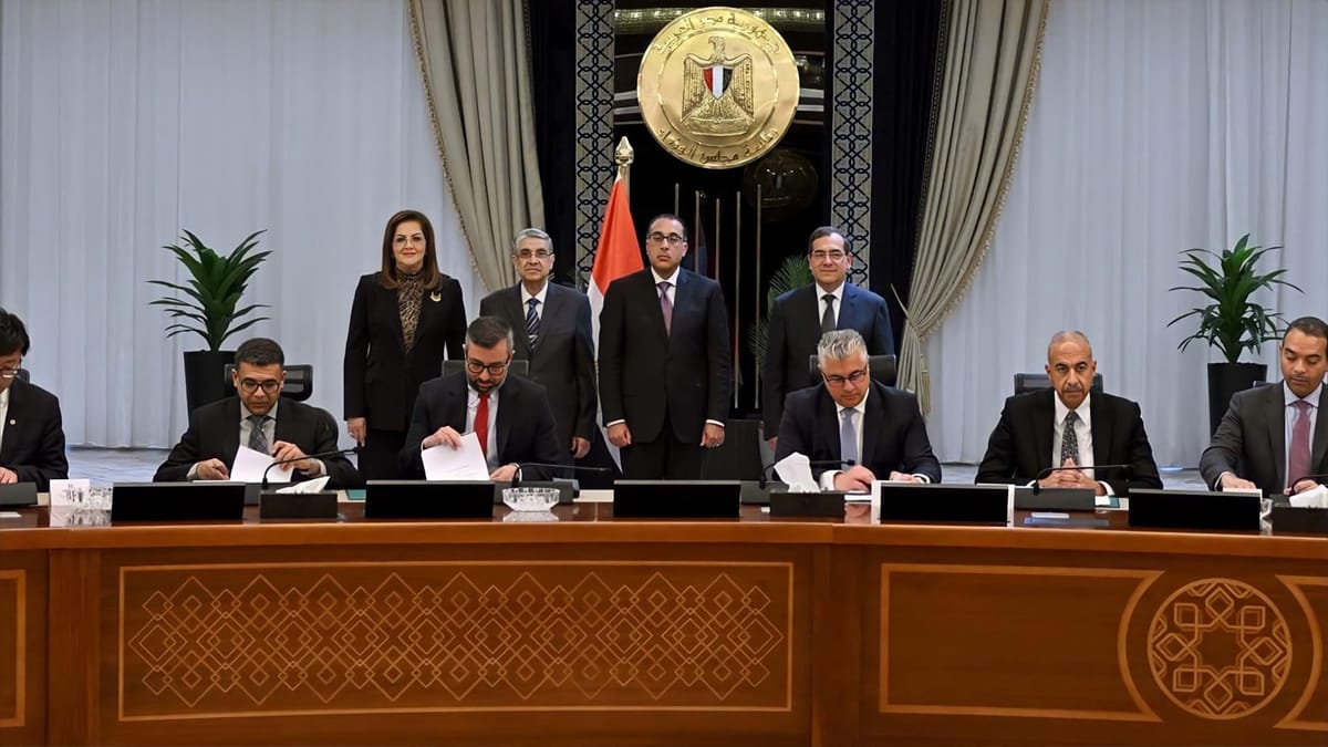 مصر توقع 7 اتفاقات بمجالي الهيدروجين الأخضر والطاقة المتجددة