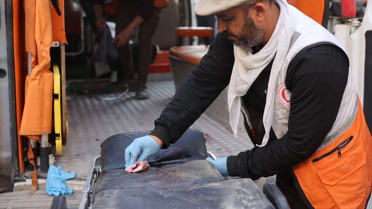 بعد إخلاء "كمال عدوان".. تحذير من وفاة مرضى المستشفى الإندونيسي