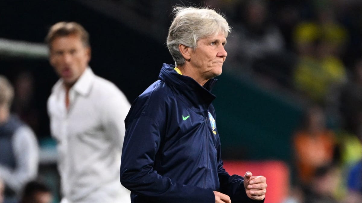 كرة نسائية بلا مدربات.. لماذا؟