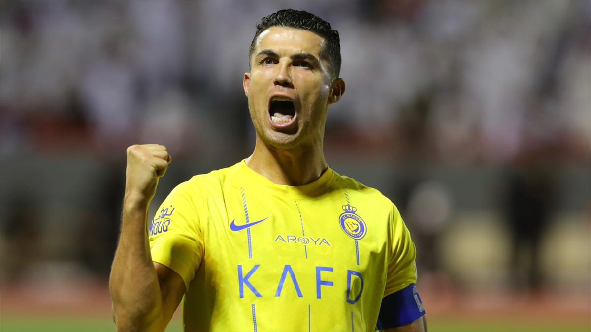 مينديز ينصف رونالدو ويحبط "يامال برشلونة"