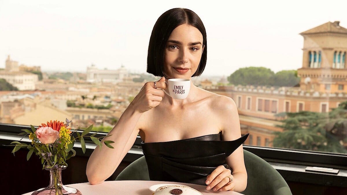 بين روما وباريس.. Emily تعود بموسم خامس