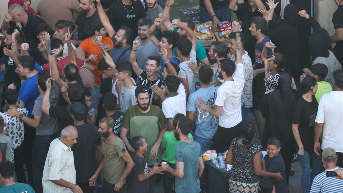 إطلاق نار وإقفال محال.. شبح التوترات الطائفية يهدد لبنان
