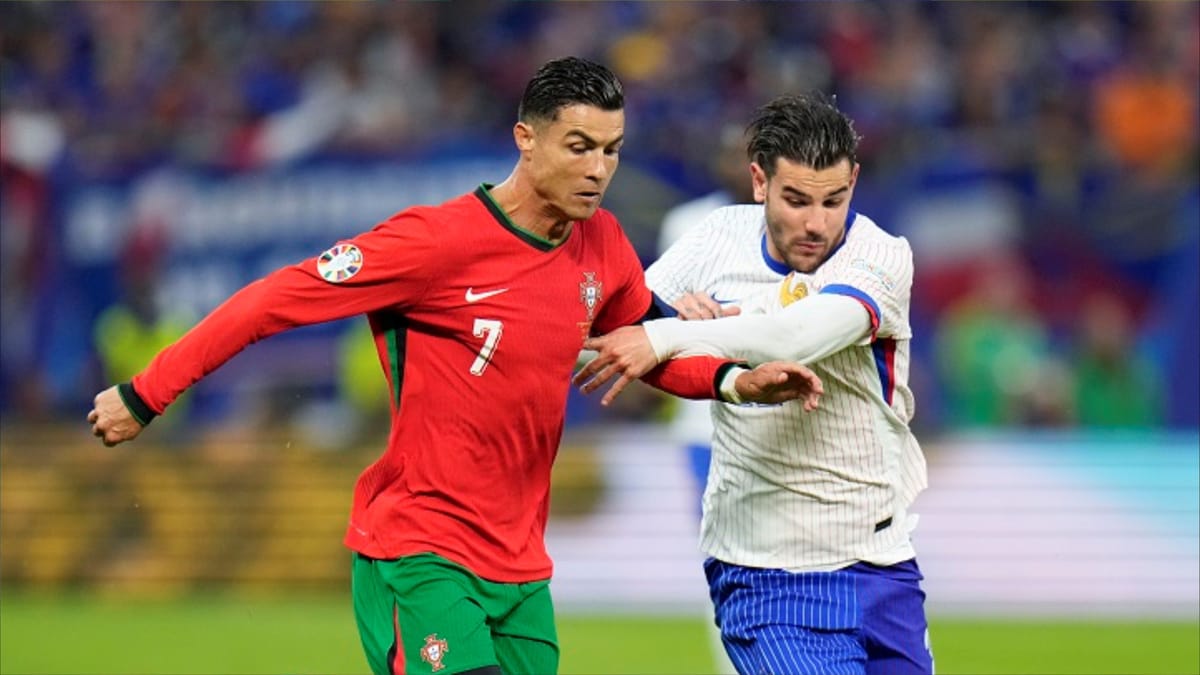 جوردان أم كاردي؟ رونالدو يختار GOAT كرة السلة