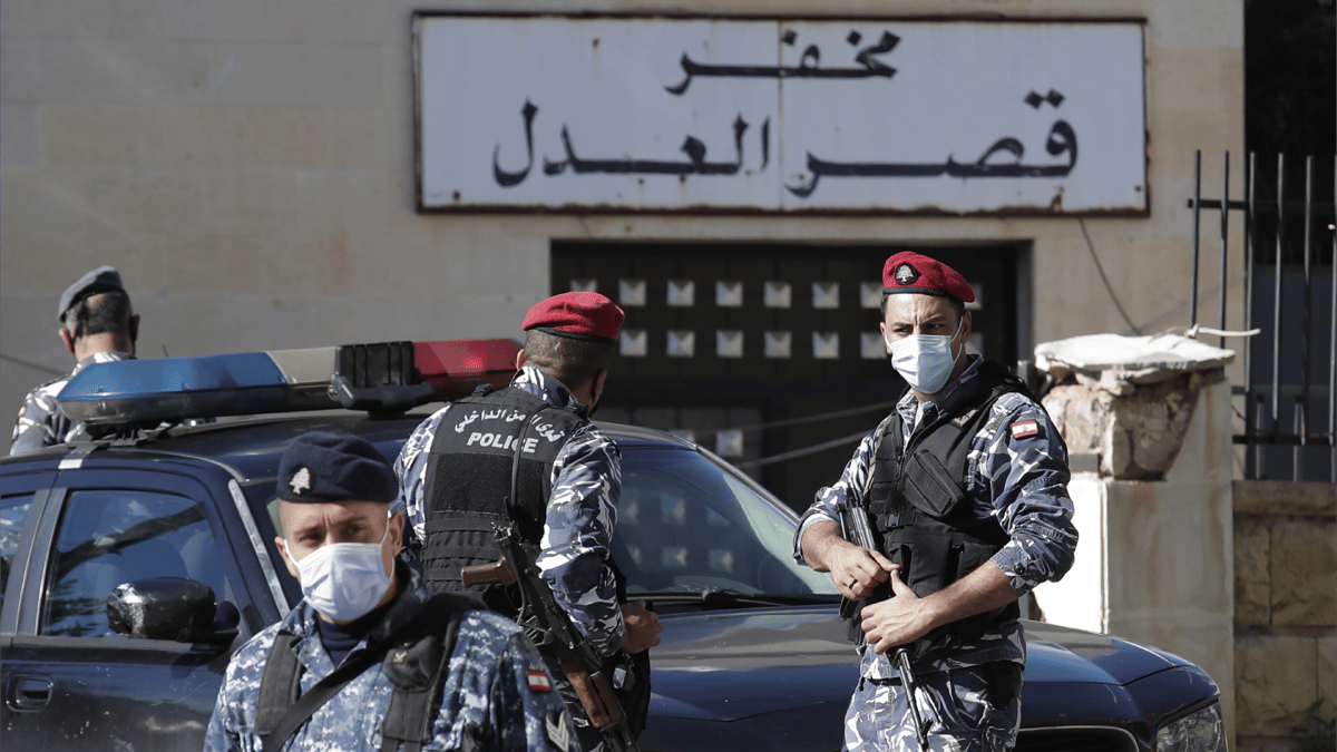 سرق من والده لـ"داعش".. فوصل إلى "حفيد البغدادي" في سجن لبناني