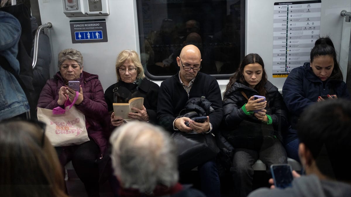 مخاطر تقنيات الذكاء الاصطناعي وكيفية الحد منها