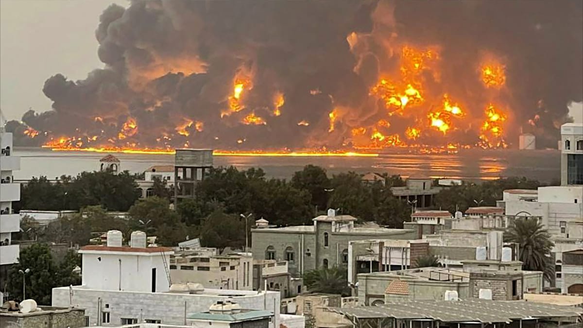 "الحوثي": نستعد لحرب مع إسرائيل.. وتعلن إصابة 80 شخصا