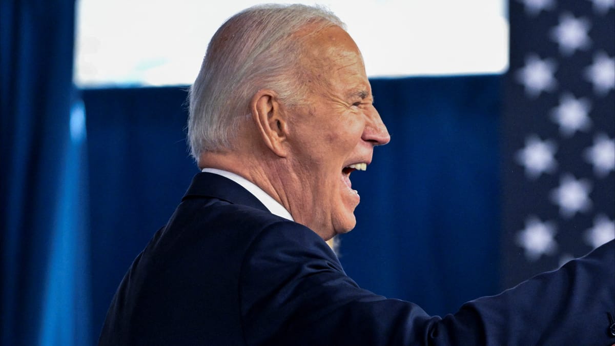 عفو بهيئة درع.. هدية بايدن لخصوم ترامب