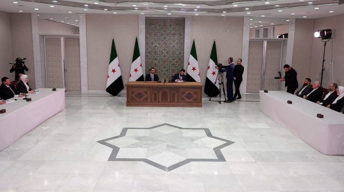 "الإعلان الدستوري" في سوريا.. أبرز النقاط