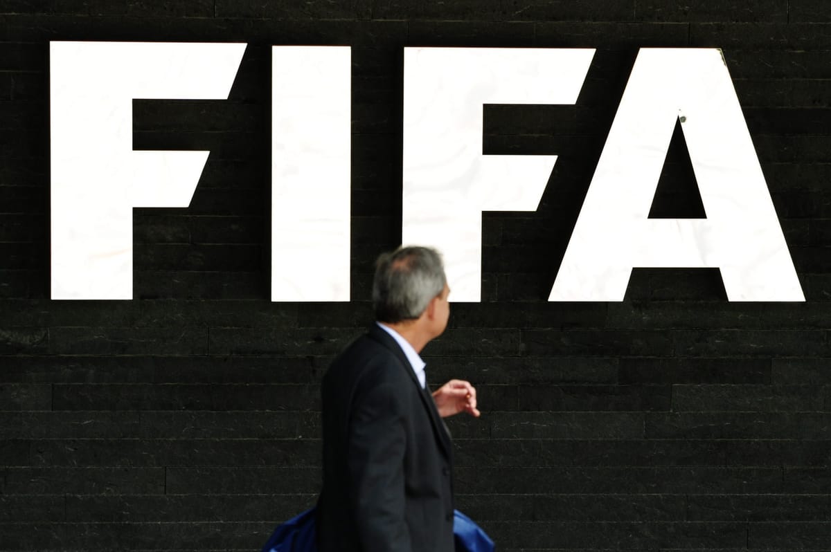 هل يواجه "فيفا" وإنفانتينو شبح تمرد محتمل؟