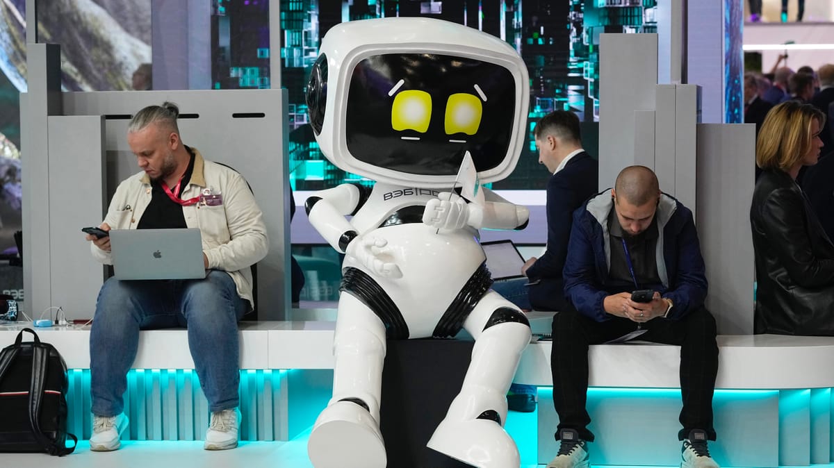 ميتا تلجأ إلى ذكاء "غوغل ومايكروسوفت"