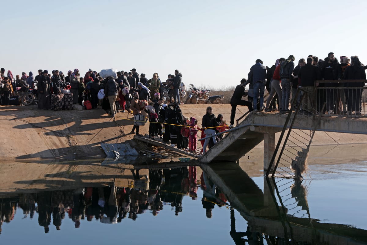 ممر حميمة.. خروج ممنوع وانشقاقات في قسد؟
